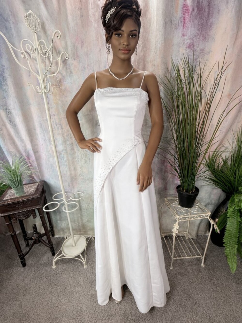 📌Niki Beaded Asymmetrical Design Lace-Up Gala - Prom - White Formal Night Gown